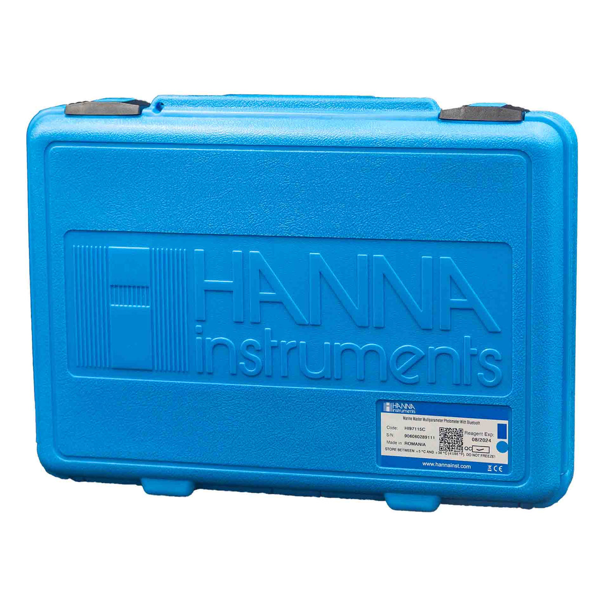 Hanna Master Waterproof Wireless Multiparameter Photometer with Chemical starter kit  - HI97115C - Special Order**