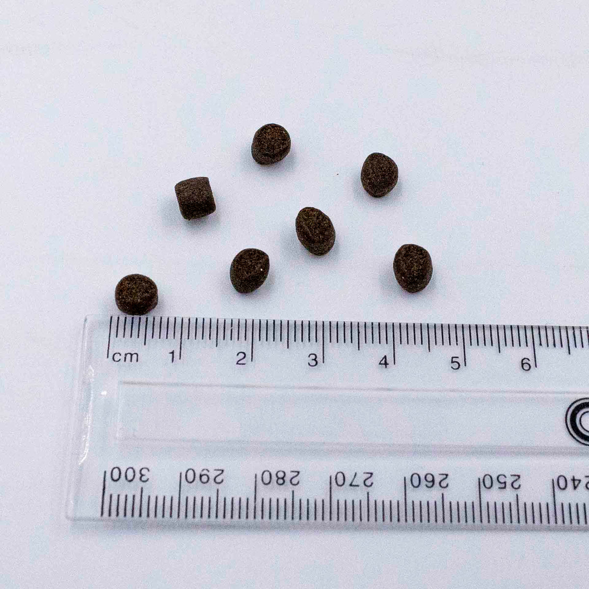 Betapet Tropical Pellet 1Kg (Large 4-5mm Size Sinking Pellet)