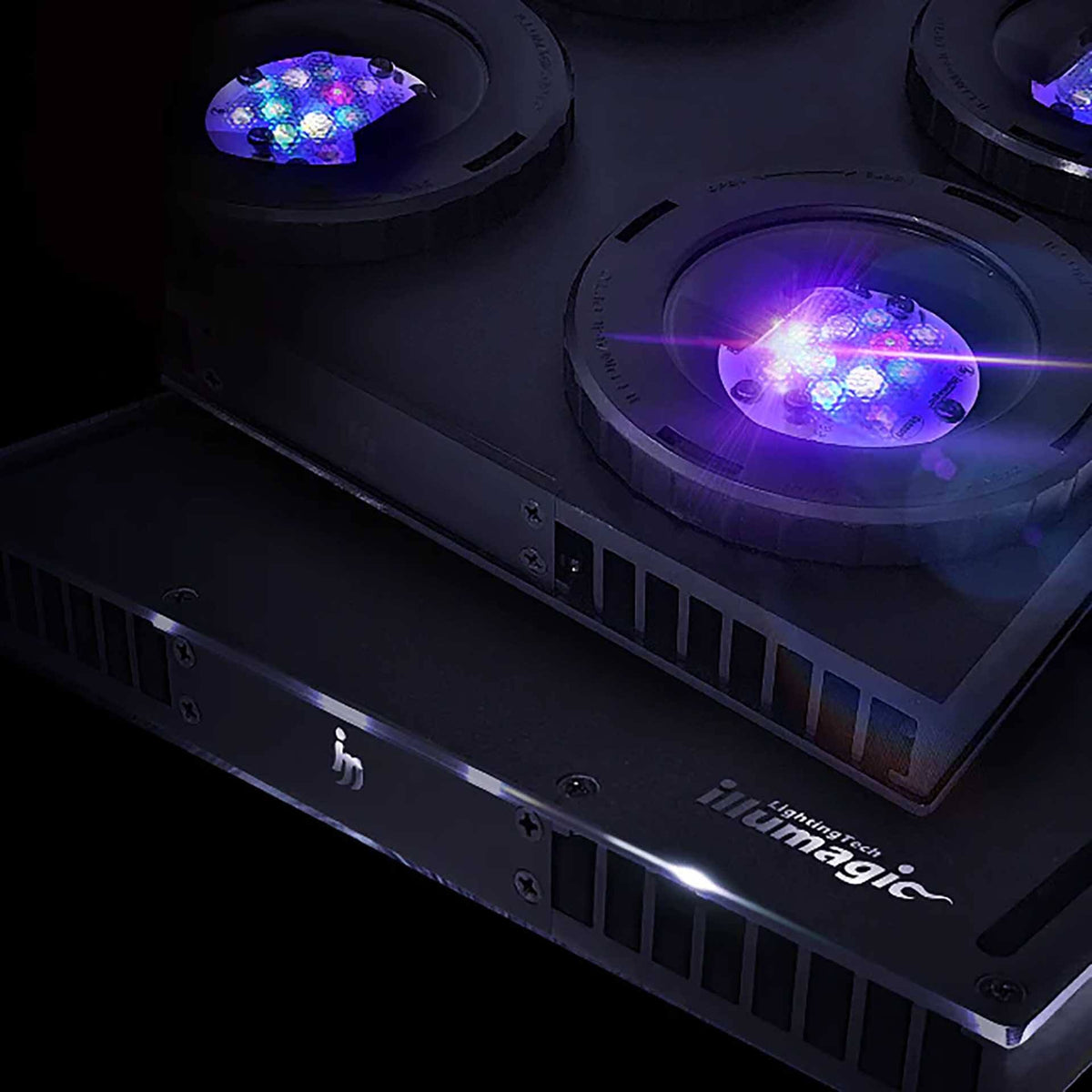 Illumagic X4 Fragger Led Light - Special Order Items